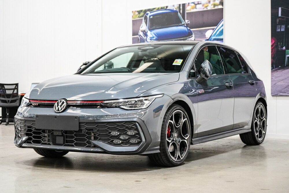 Volkswagen Golf image 4