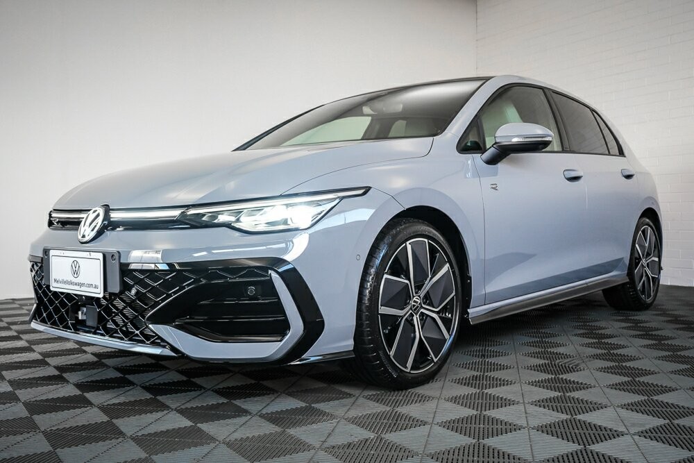 Volkswagen Golf image 4