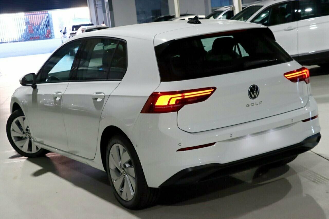 Volkswagen Golf image 3