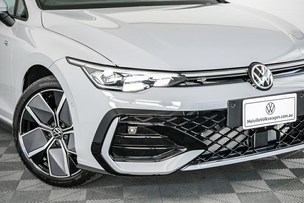 Volkswagen Golf image 2