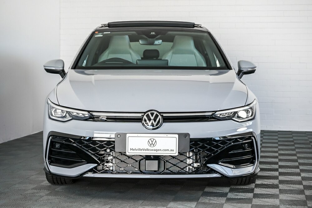 Volkswagen Golf image 3