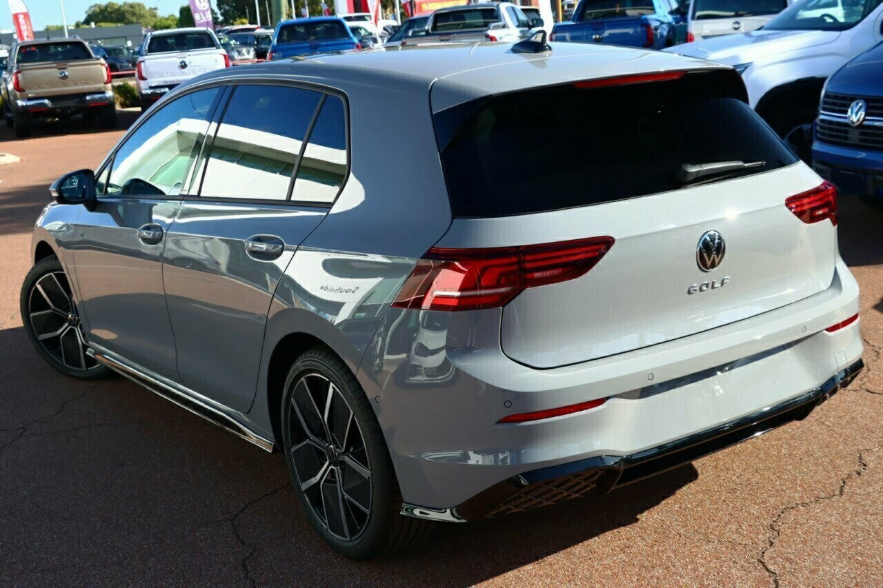 Volkswagen Golf image 3