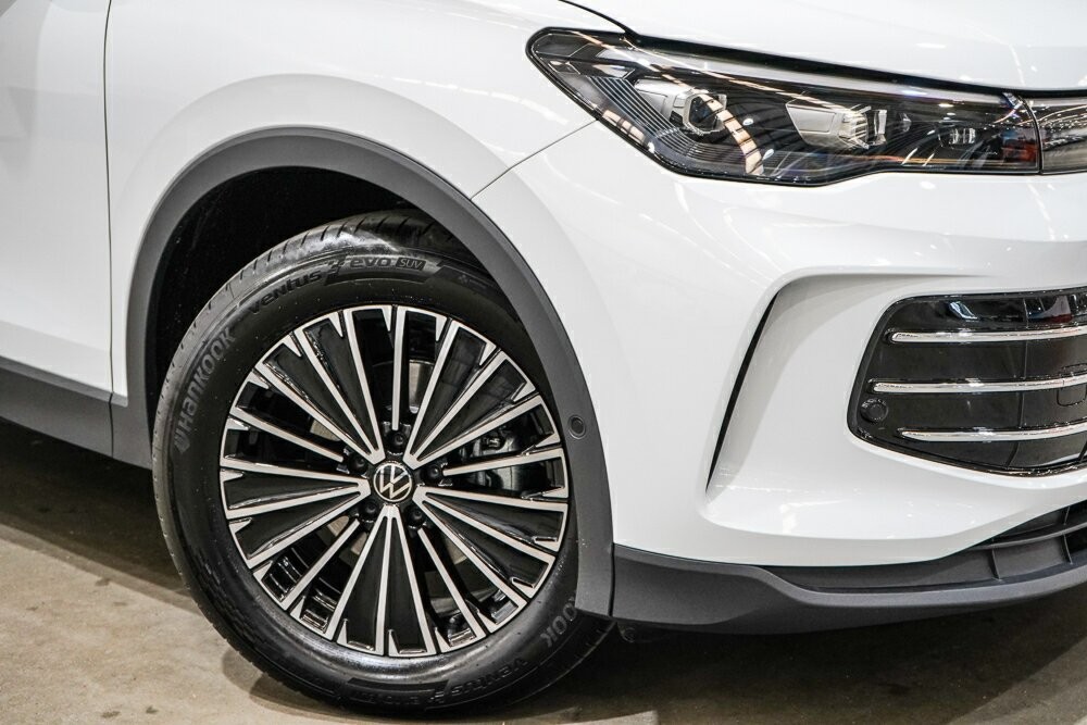 Volkswagen Tiguan image 2