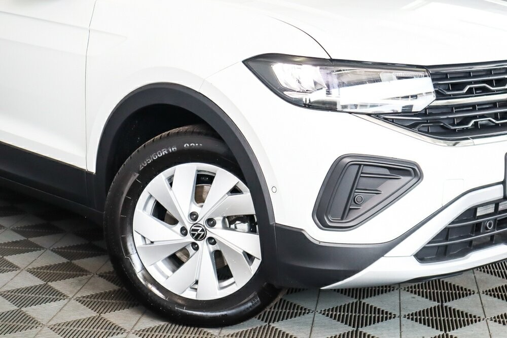 Volkswagen T-cross image 2