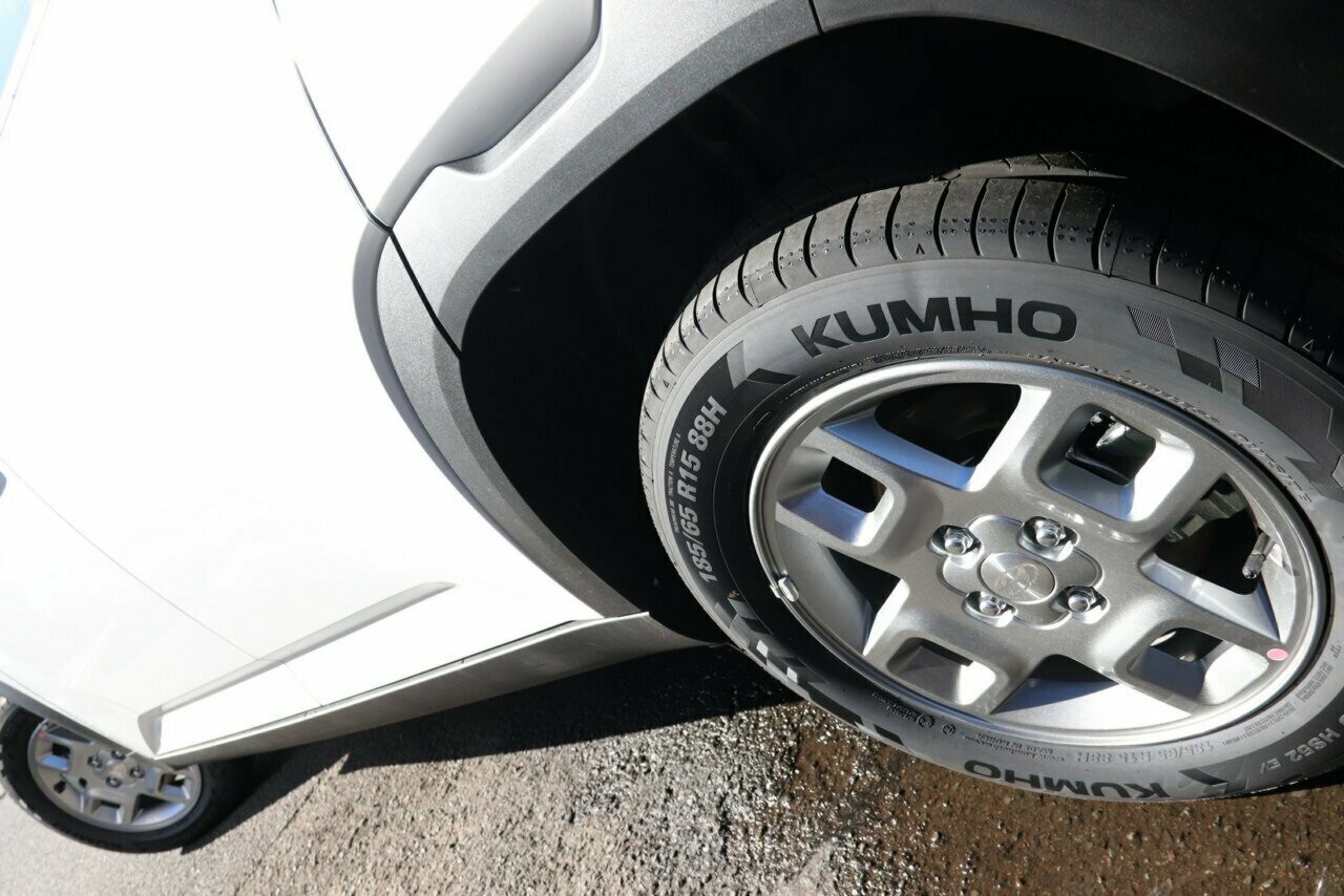 Hyundai Inster image 4