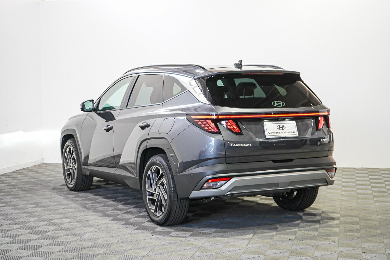 Hyundai Tucson image 4