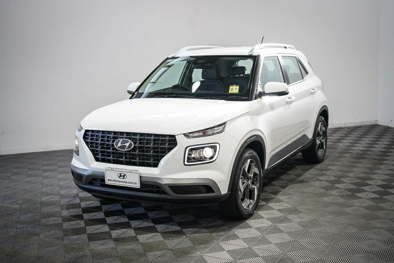 Hyundai Venue image 4