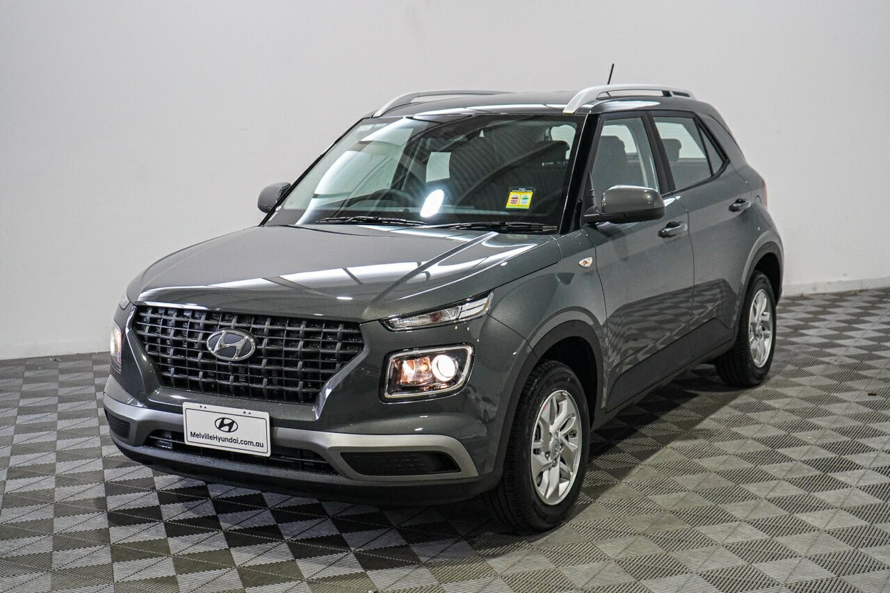 Hyundai Venue image 4