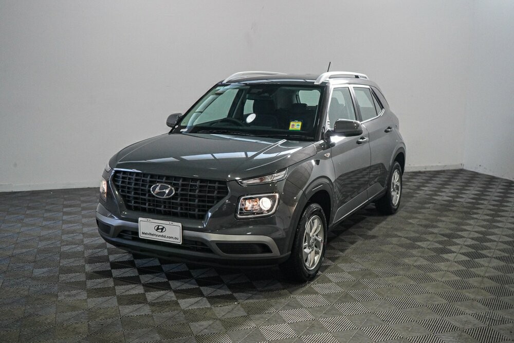 Hyundai Venue image 4