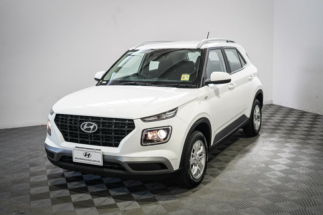 Hyundai Venue image 4