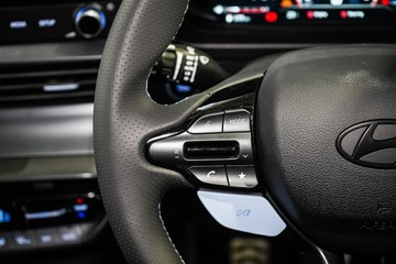 https://vehicle-cdn.autoleague.cloud/26416_620252998_16.jpg