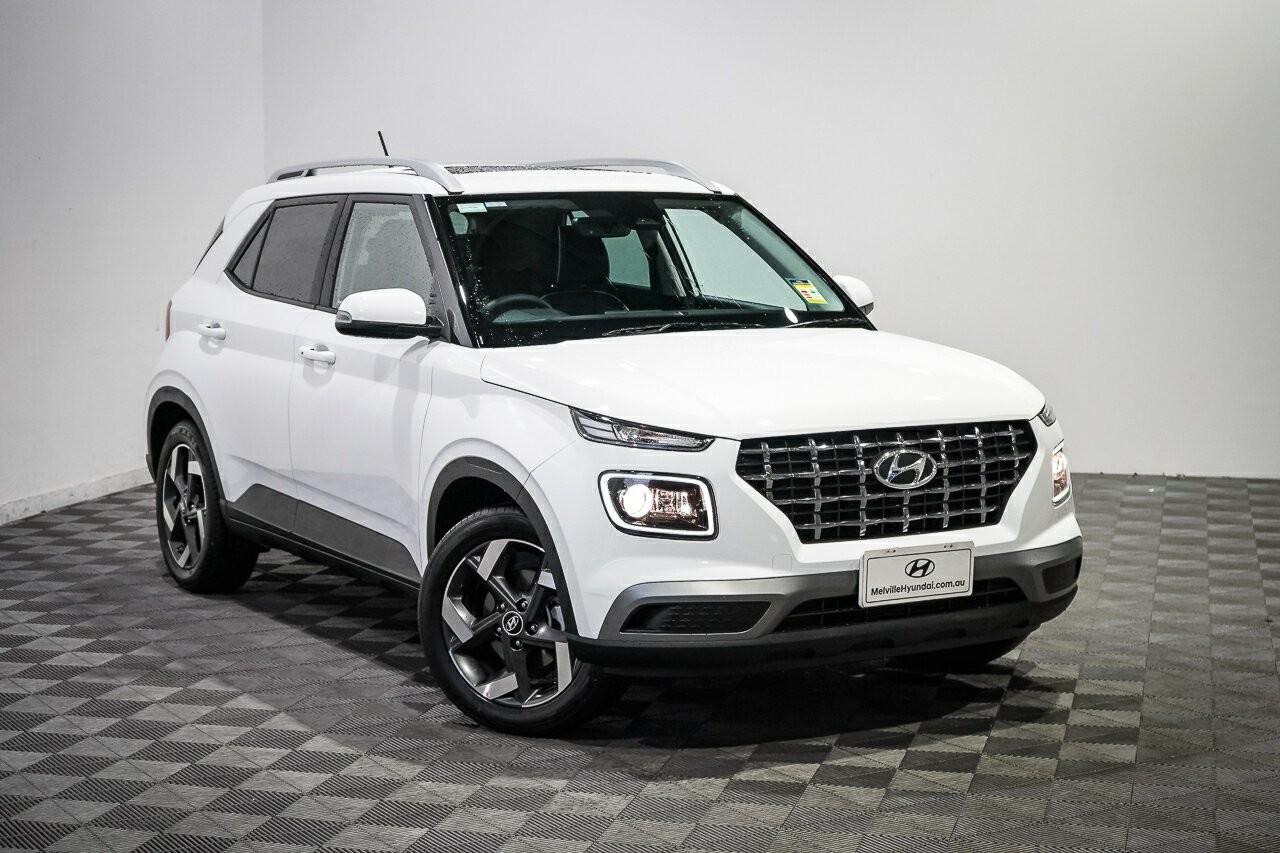 Hyundai Venue image 1