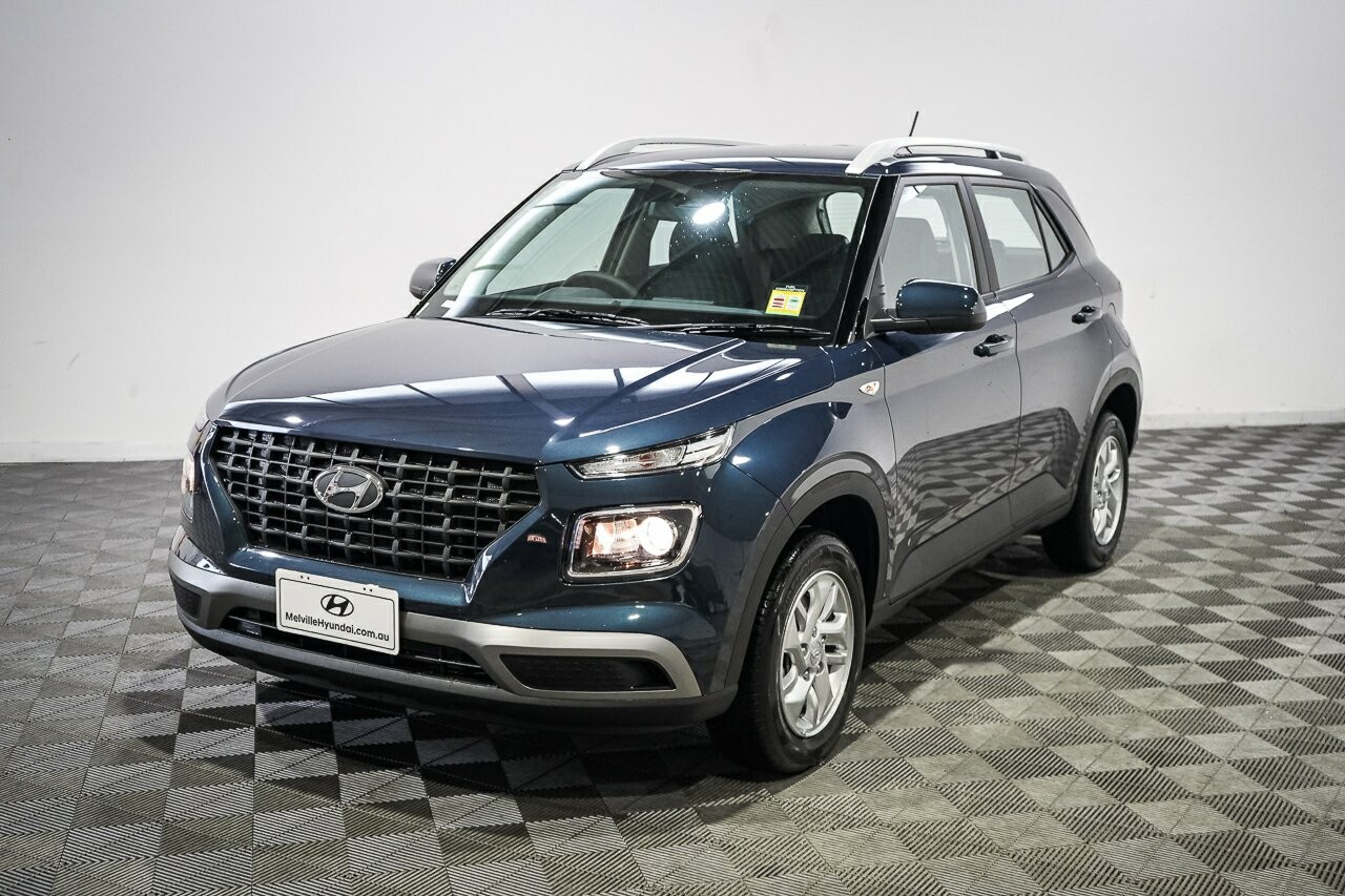 Hyundai Venue image 4