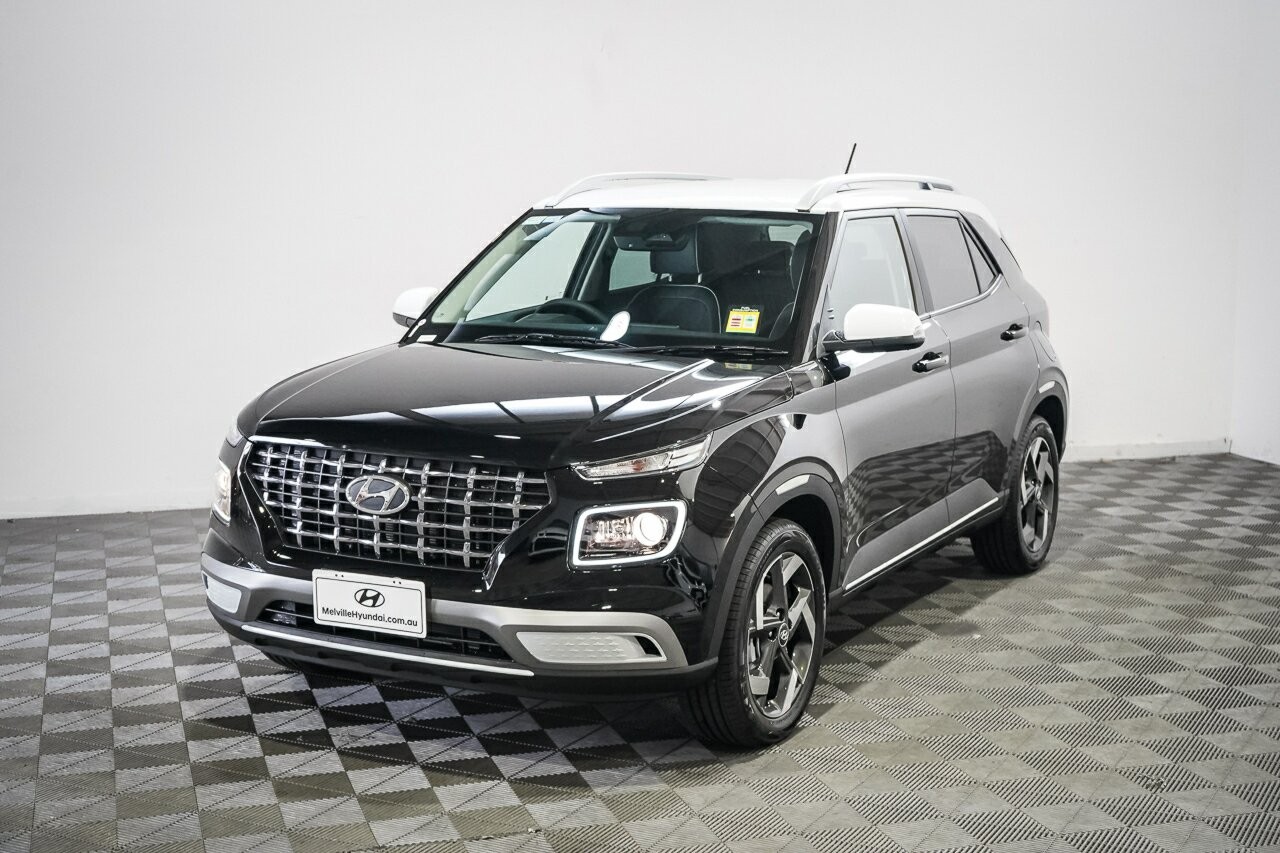 Hyundai Venue image 3