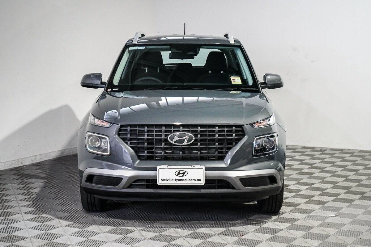 Hyundai Venue image 4