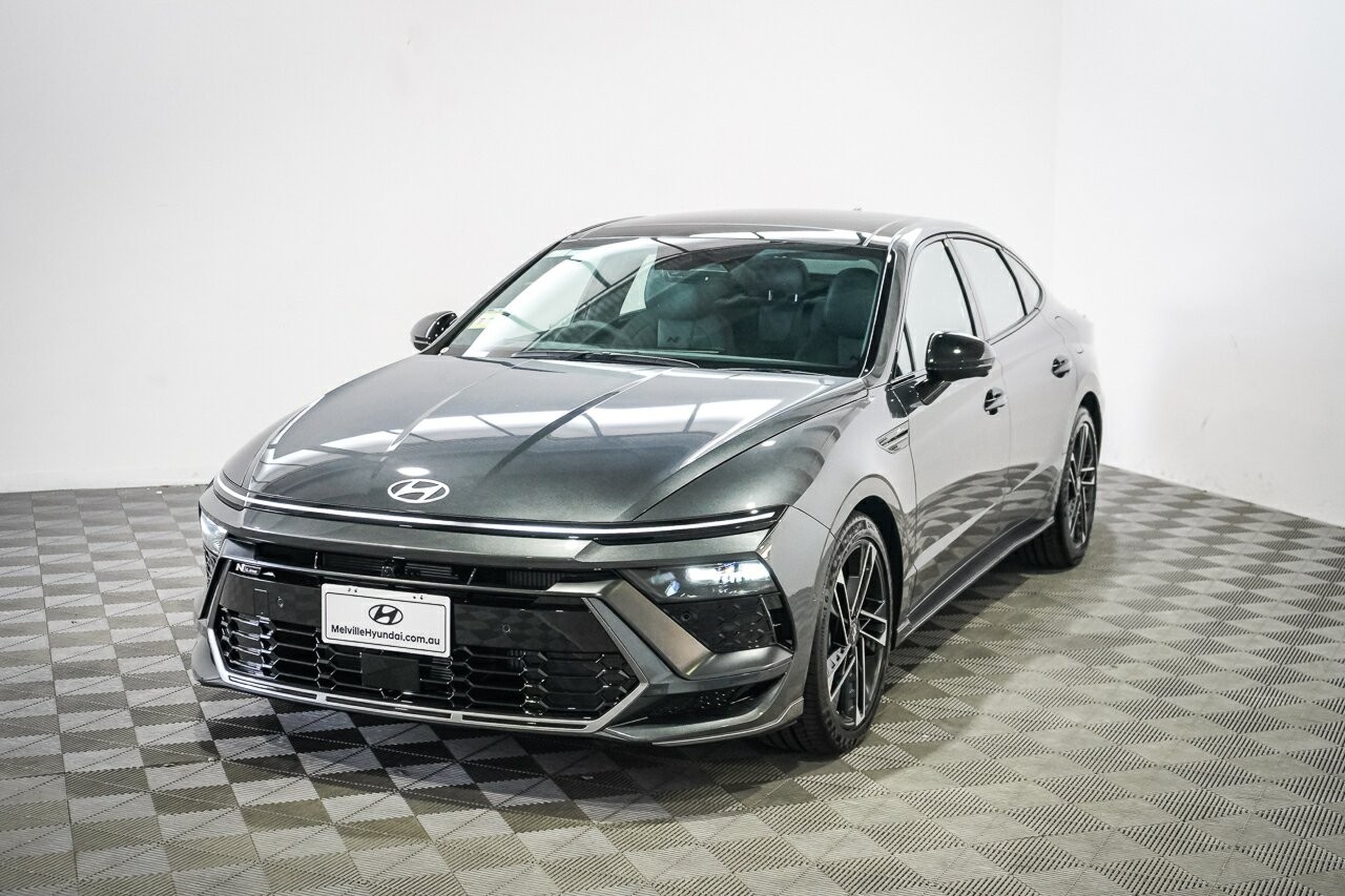 Hyundai Sonata image 4