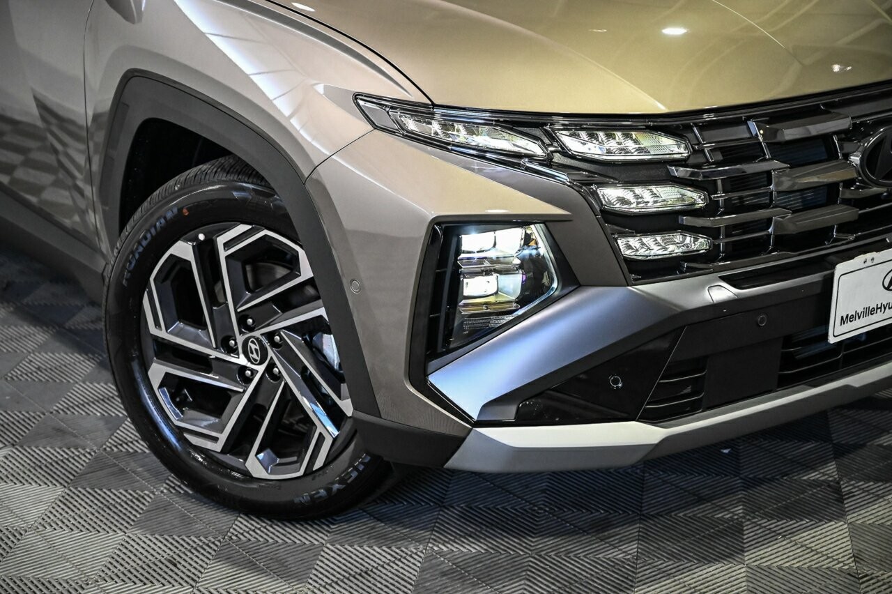 Hyundai Tucson image 2