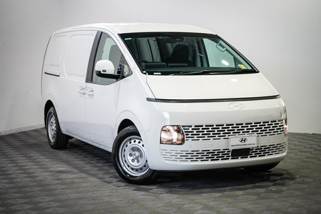 Hyundai Staria Load image 1