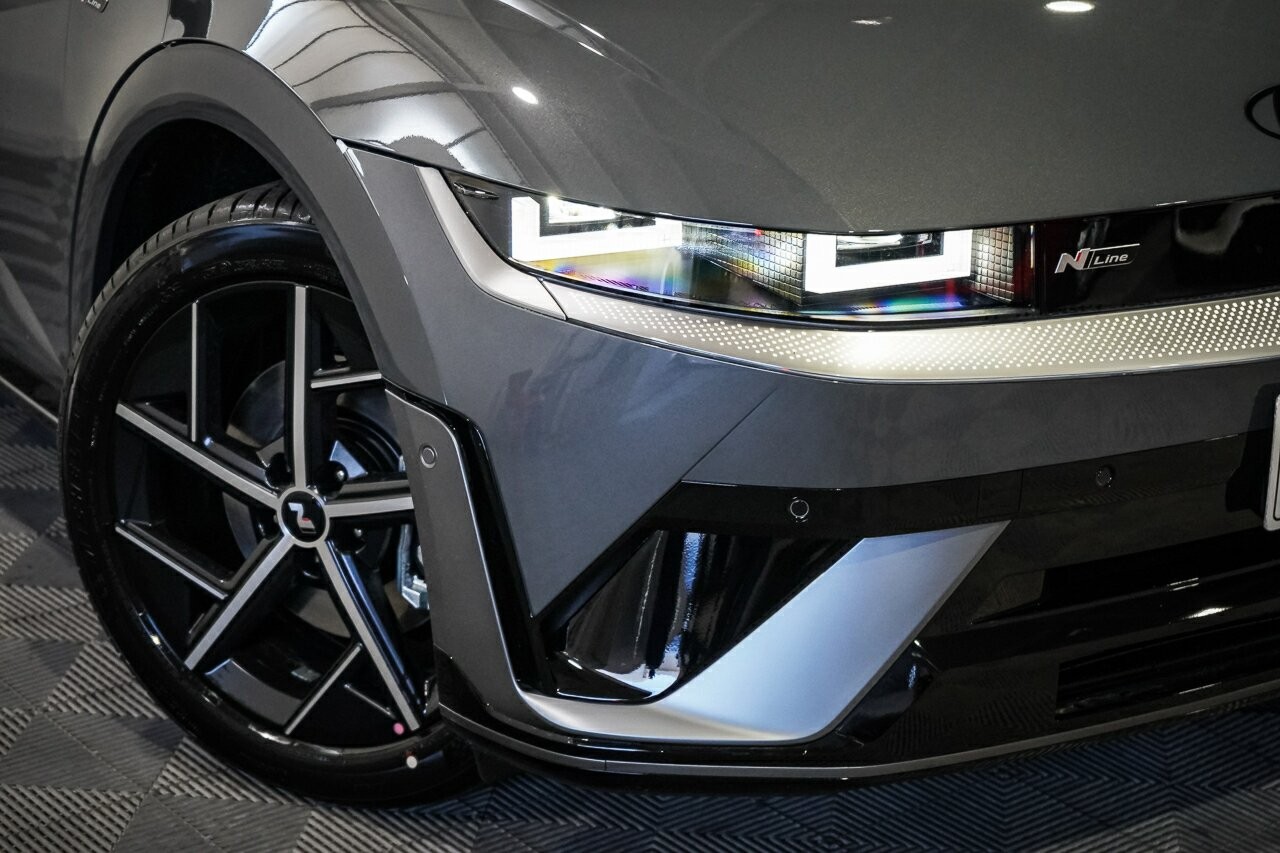 Hyundai Ioniq 5 image 2