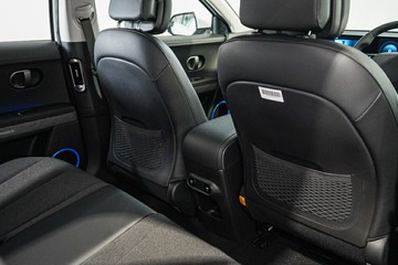 https://vehicle-cdn.autoleague.cloud/26416_620258538_12.jpg