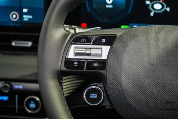 https://vehicle-cdn.autoleague.cloud/26416_620258538_16.jpg
