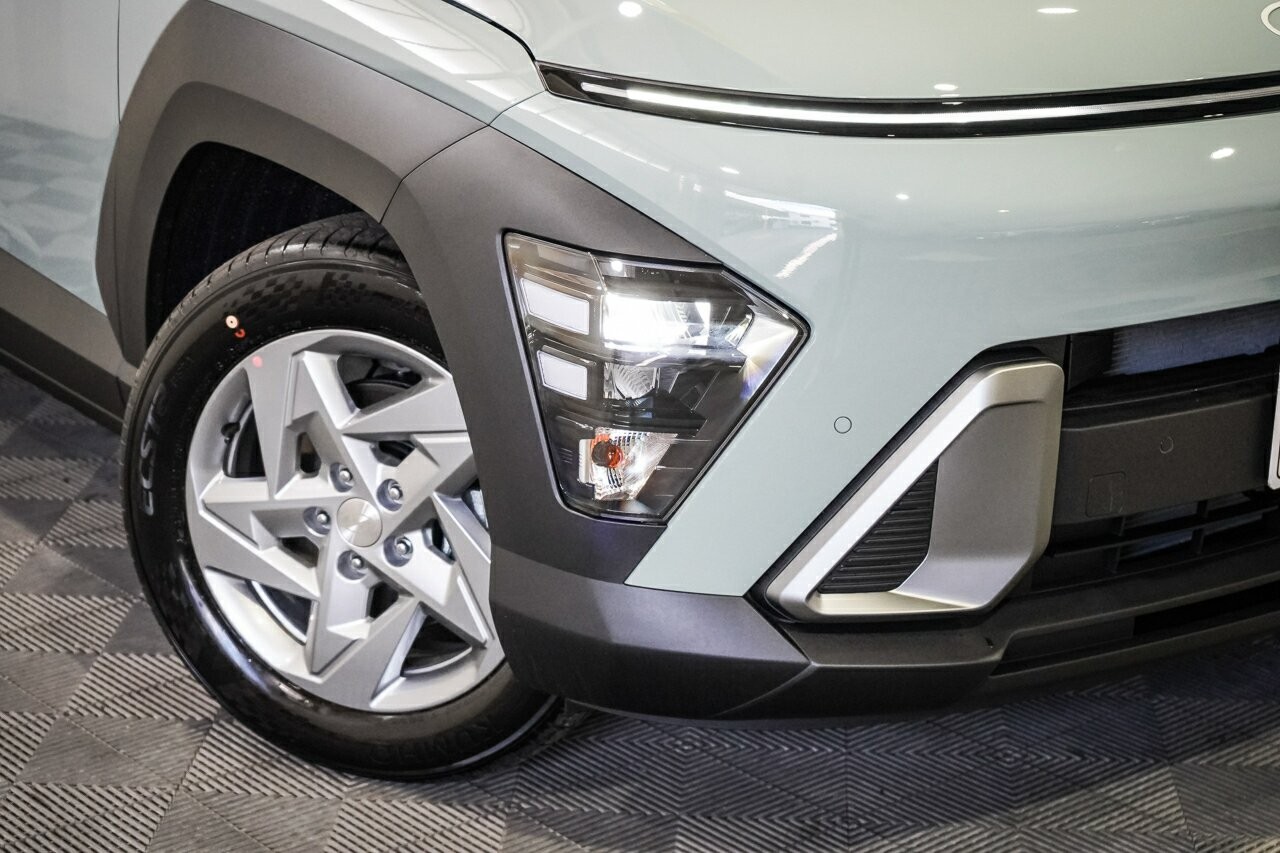 Hyundai Kona image 2