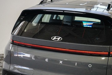 https://vehicle-cdn.autoleague.cloud/26416_620259822_8.jpg