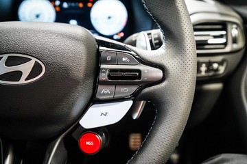 https://vehicle-cdn.autoleague.cloud/26416_620260431_21.jpg