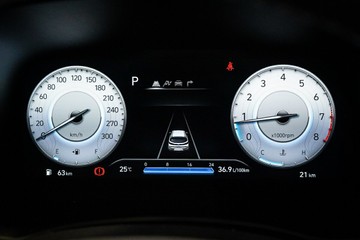 https://vehicle-cdn.autoleague.cloud/26416_620260431_22.jpg