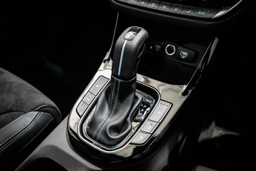 https://vehicle-cdn.autoleague.cloud/26416_620260431_27.jpg
