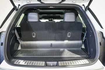 https://vehicle-cdn.autoleague.cloud/26416_620260472_12.jpg