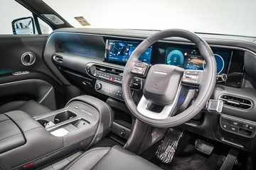 https://vehicle-cdn.autoleague.cloud/26416_620260472_26.jpg