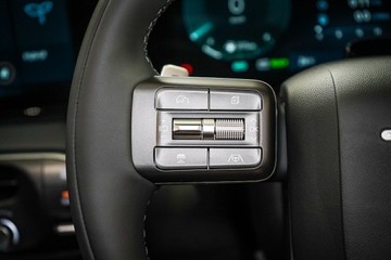 https://vehicle-cdn.autoleague.cloud/26416_620260472_29.jpg