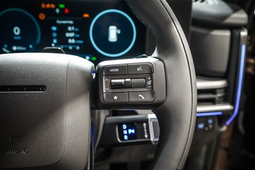 https://vehicle-cdn.autoleague.cloud/26416_620260733_21.jpg