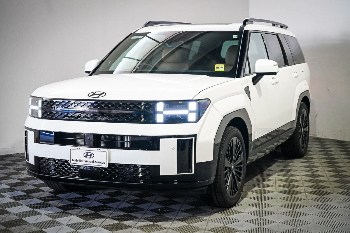 Hyundai Santa Fe image 4
