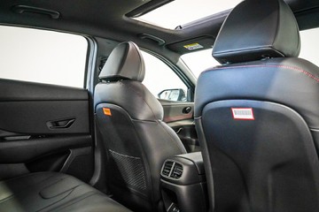 https://vehicle-cdn.autoleague.cloud/26416_620260761_13.jpg