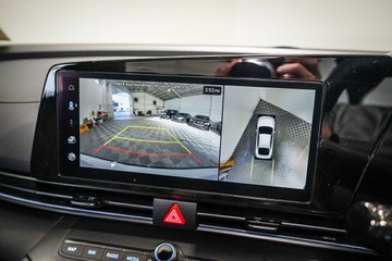 https://vehicle-cdn.autoleague.cloud/26416_620260761_25.jpg
