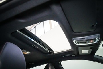 https://vehicle-cdn.autoleague.cloud/26416_620260761_29.jpg