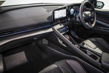 https://vehicle-cdn.autoleague.cloud/26416_620260761_31.jpg