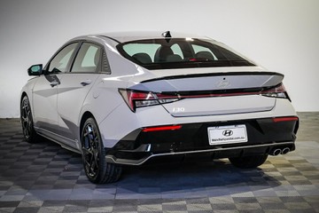 https://vehicle-cdn.autoleague.cloud/26416_620260761_7.jpg
