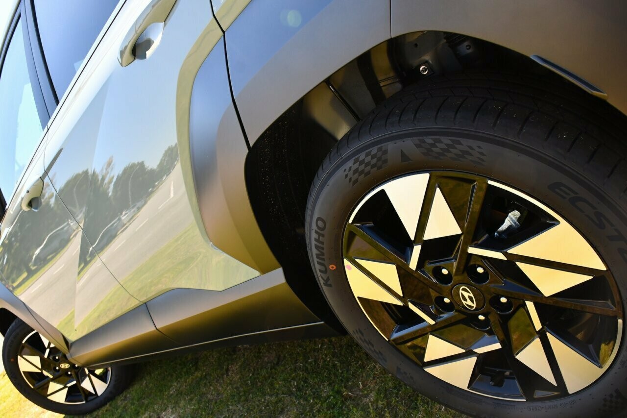 Hyundai Kona image 4