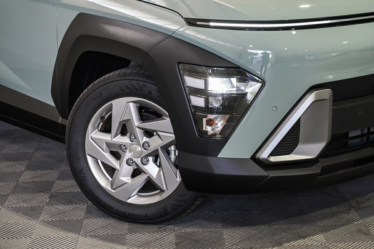 Hyundai Kona image 2