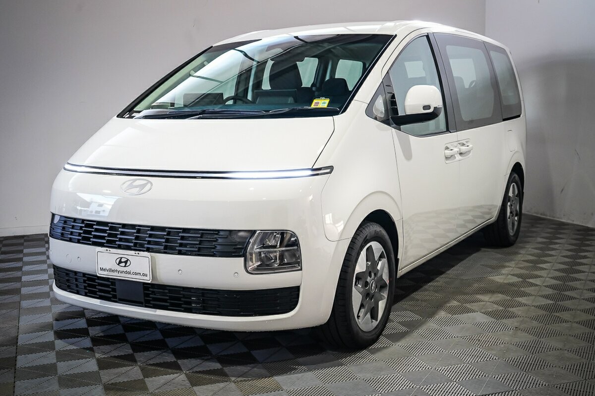 Hyundai Staria image 4