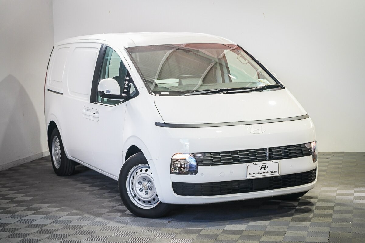 Hyundai Staria Load image 1