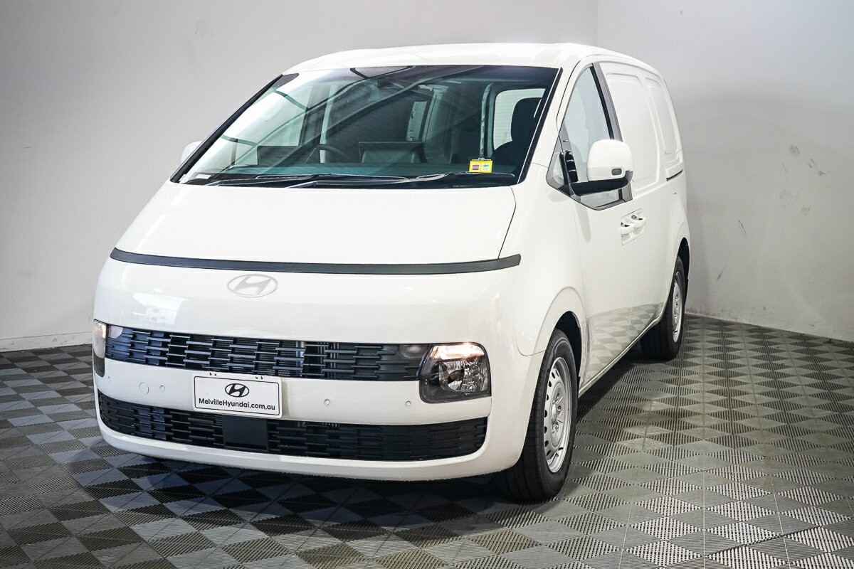 Hyundai Staria Load image 4