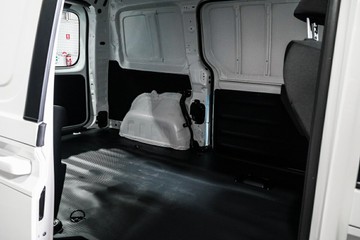 https://vehicle-cdn.autoleague.cloud/26416_620261143_10.jpg