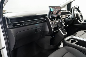 https://vehicle-cdn.autoleague.cloud/26416_620261143_25.jpg