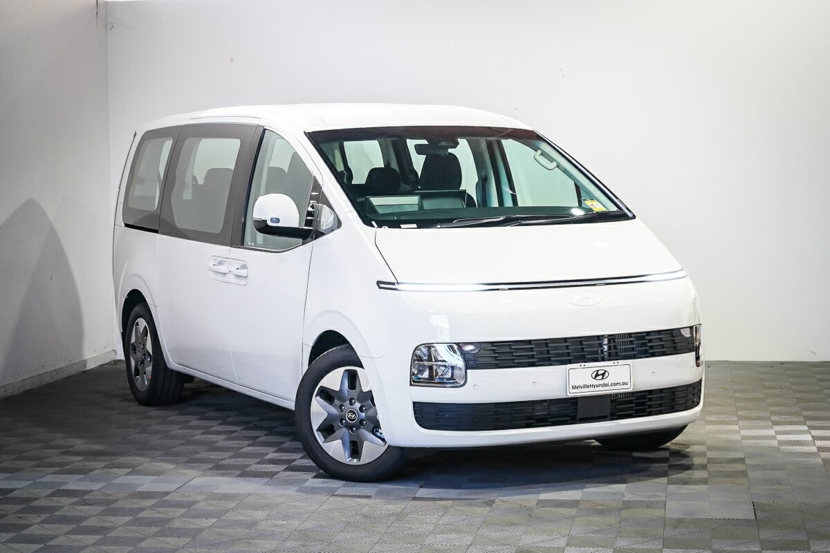Hyundai Staria image 1