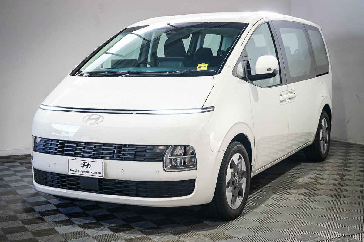 Hyundai Staria image 4