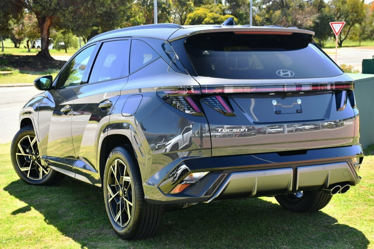 Hyundai Tucson image 3